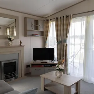 Apartment Hiba Luxury At Parkdean Cayton Bay, Scarborough